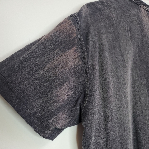 Retrofit Men's Grunge T-shirt, Size M - Picture 9 of 12